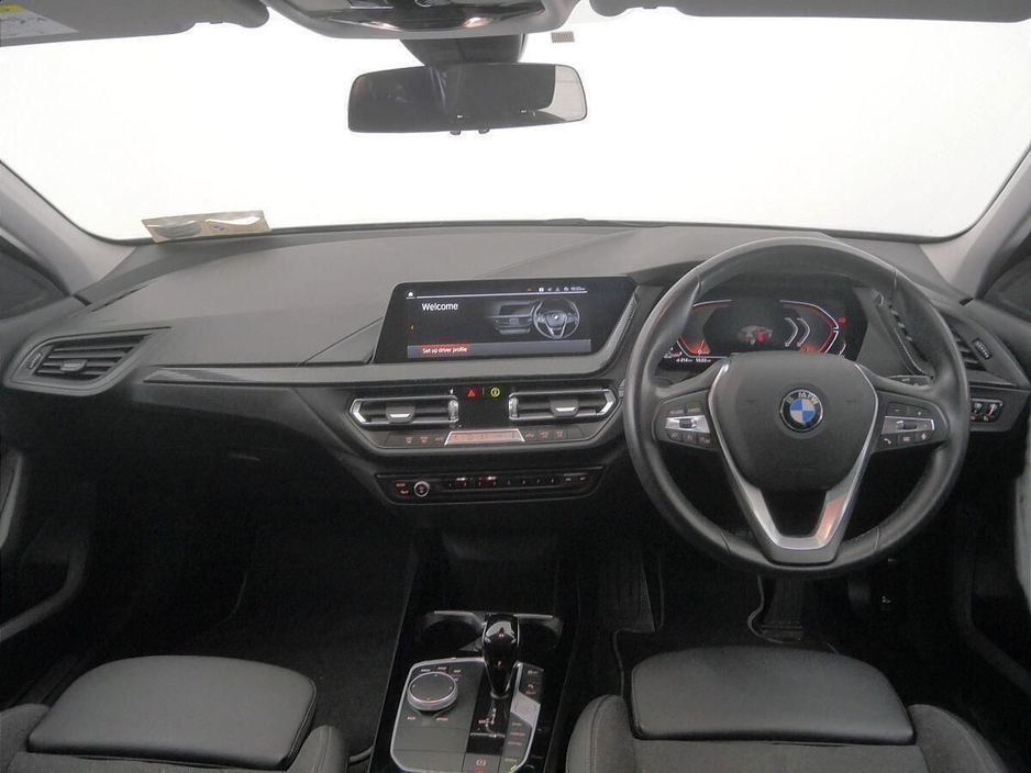 BMW 1 Series 116d Sport — thumbnail 4