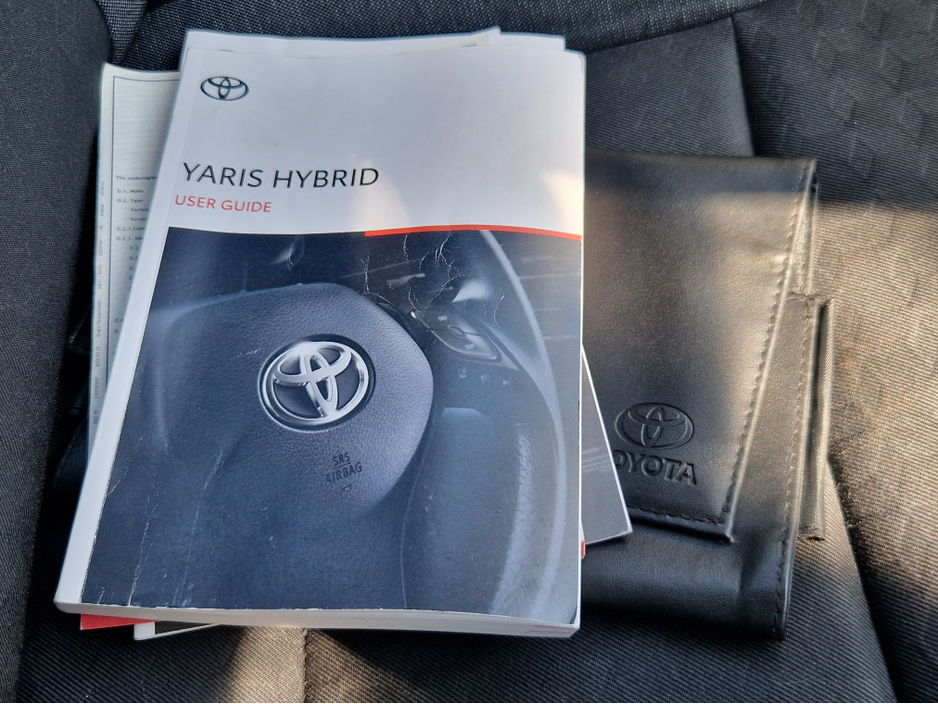 2022 Toyota Yaris 1.5L Petrol Hybrid For Sale Images