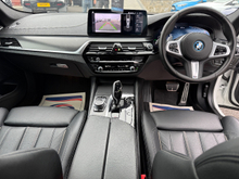 2022 BMW 5 Series 2L Petrol Plug-in Hybrid For Sale Images