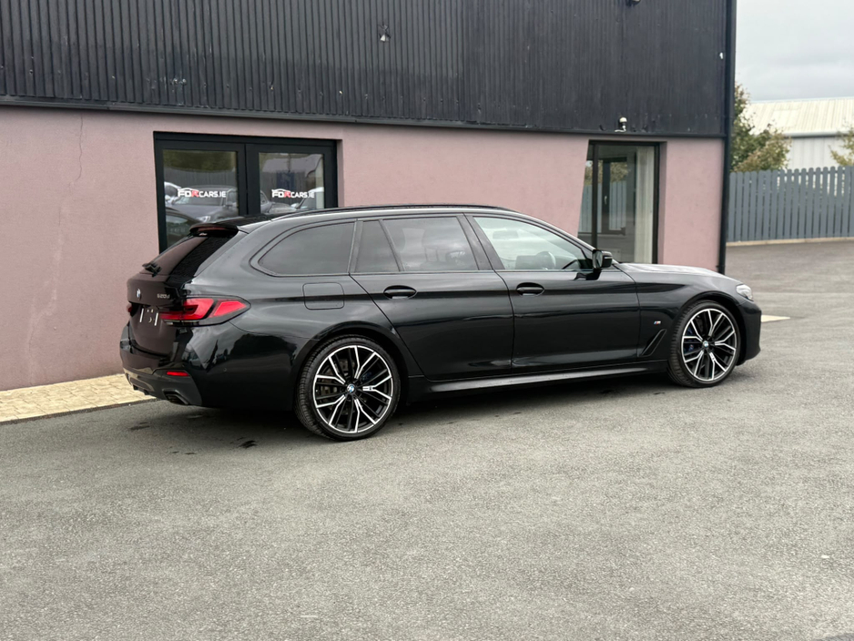 2023 BMW 5 Series 2L Diesel Hybrid For Sale Images