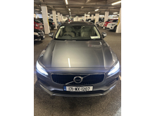 2017 Volvo S90