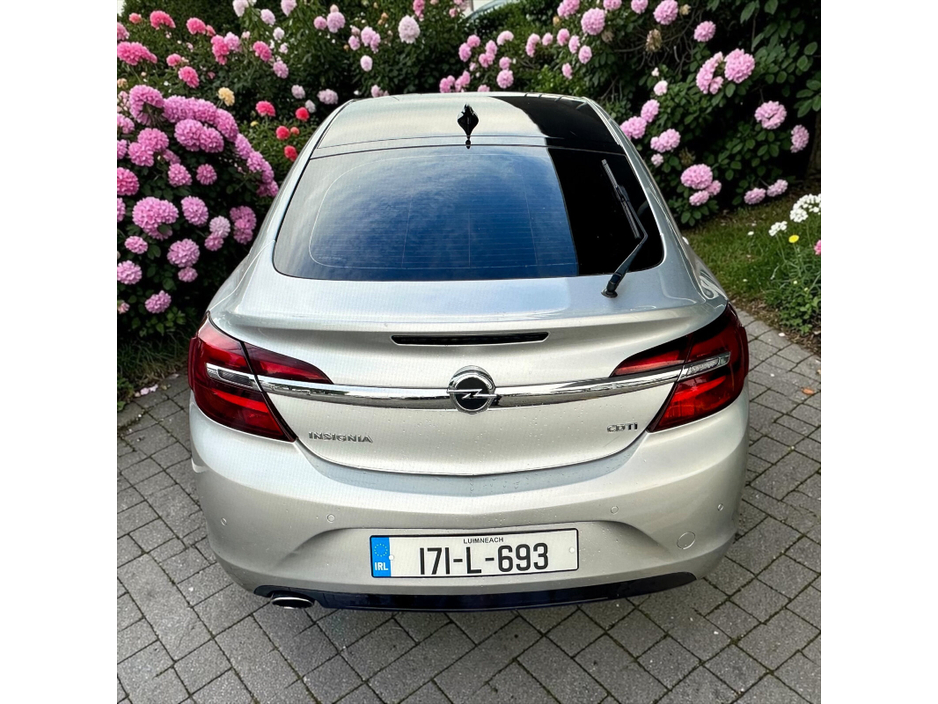 2017 Opel Insignia 2L Diesel For Sale Images