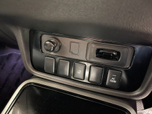 2019 Mitsubishi Outlander 2.4L Petrol Plug-in Hybrid For Sale Images