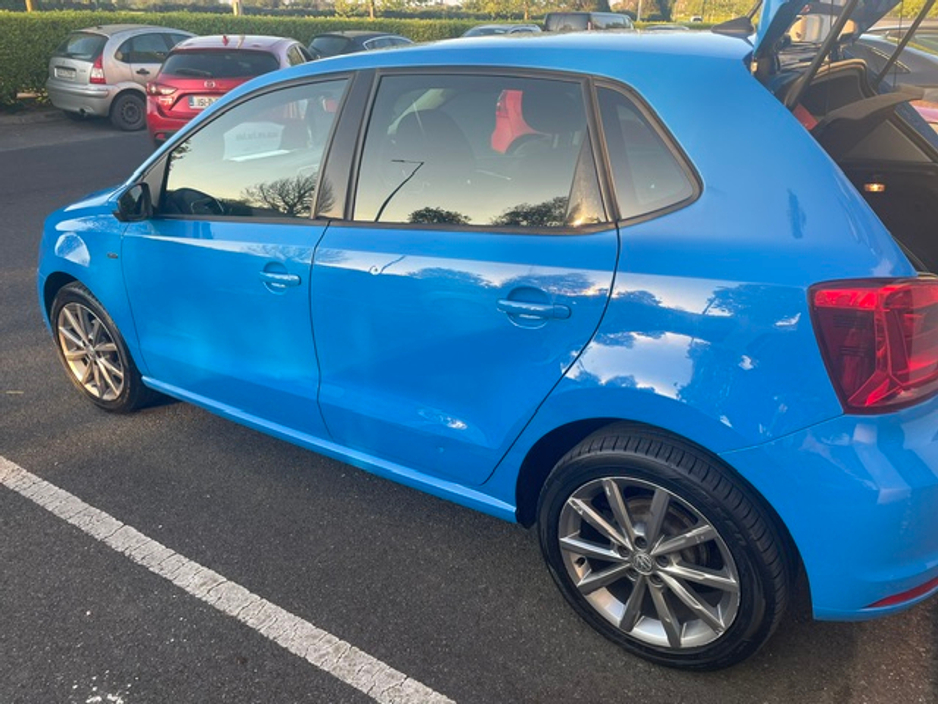 Volkswagen Polo LOUNGE 1.0 75HP MANUAL 5SPEED 5DR