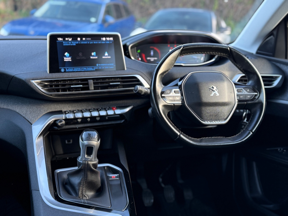 2019 Peugeot 5008 1.5L Diesel For Sale Images