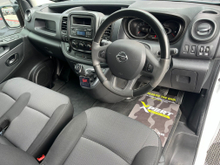 2020 Nissan NV300 2L Diesel For Sale Images