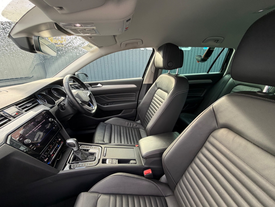 2022 Volkswagen Passat 1.4L Hybrid For Sale Images