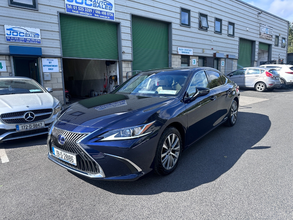 2019 Lexus ES 300 H 2.5L Petrol Hybrid For Sale Images