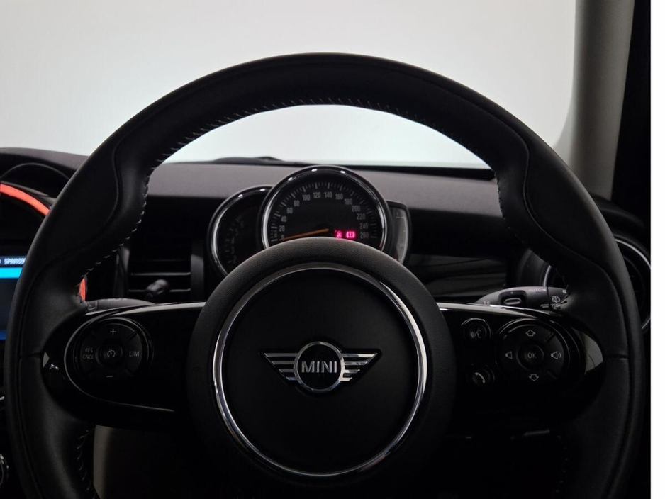 2020 MINI Hatch 1.5L Petrol For Sale Images
