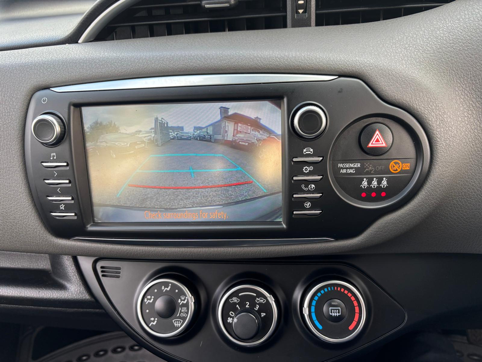2017 Toyota Yaris 1L Petrol For Sale Images