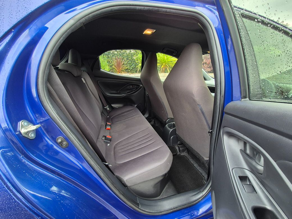 Toyota Yaris 1.5 HYBRID / X SPEC / TAX €160 — thumbnail 14