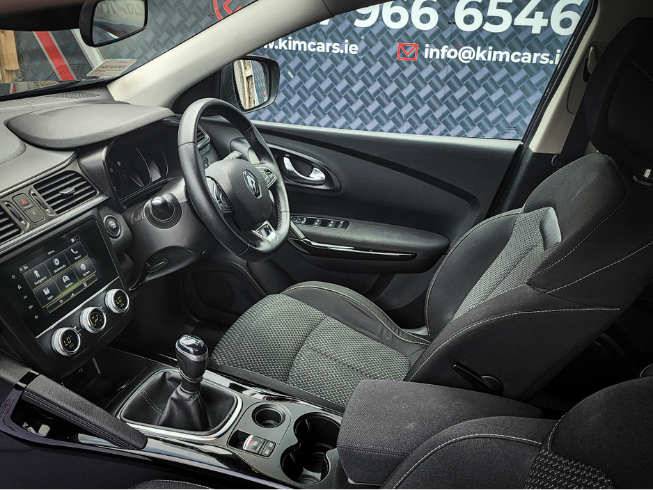 2022 Renault Kadjar 1.3L Petrol For Sale Images