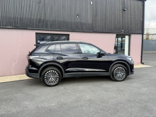2024 Volkswagen Tiguan 1.5L Petrol Plug-in Hybrid For Sale Images