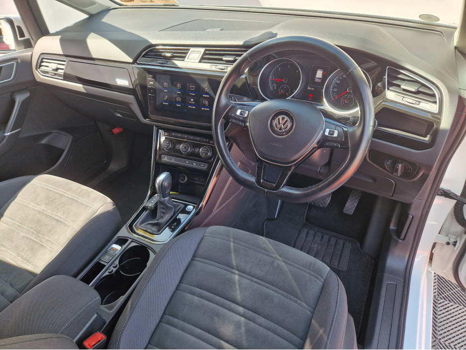 2018 Volkswagen Touran 2.0L Diesel For Sale Images