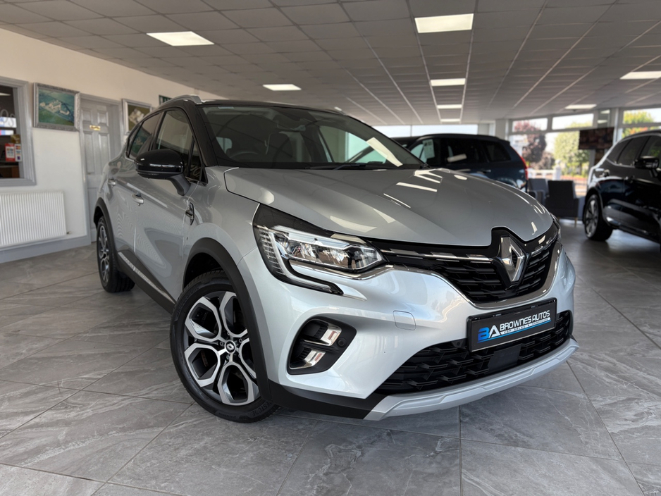 2023 Renault Captur 1.6L Hybrid For Sale Images