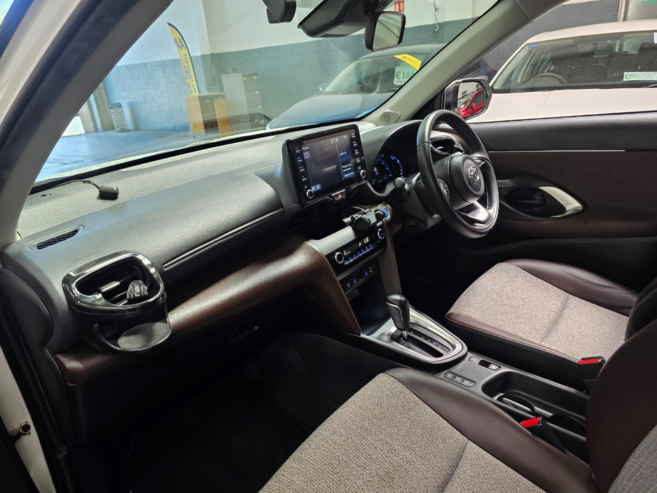 2021 Toyota Yaris Cross 1.5L Petrol Hybrid For Sale Images
