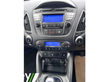2014 Hyundai ix35 1.7L Diesel For Sale Images