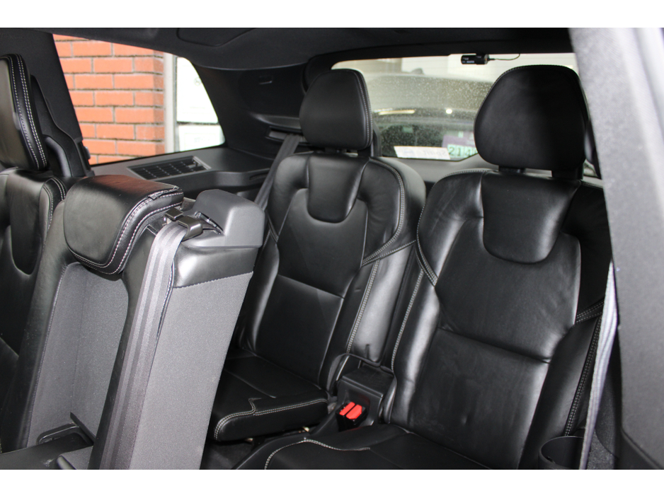 2019 Volvo XC90 2L Petrol Plug-in Hybrid For Sale Images