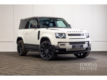 Land Rover Defender 3.0 D250 SE 90 AUTO 4WD