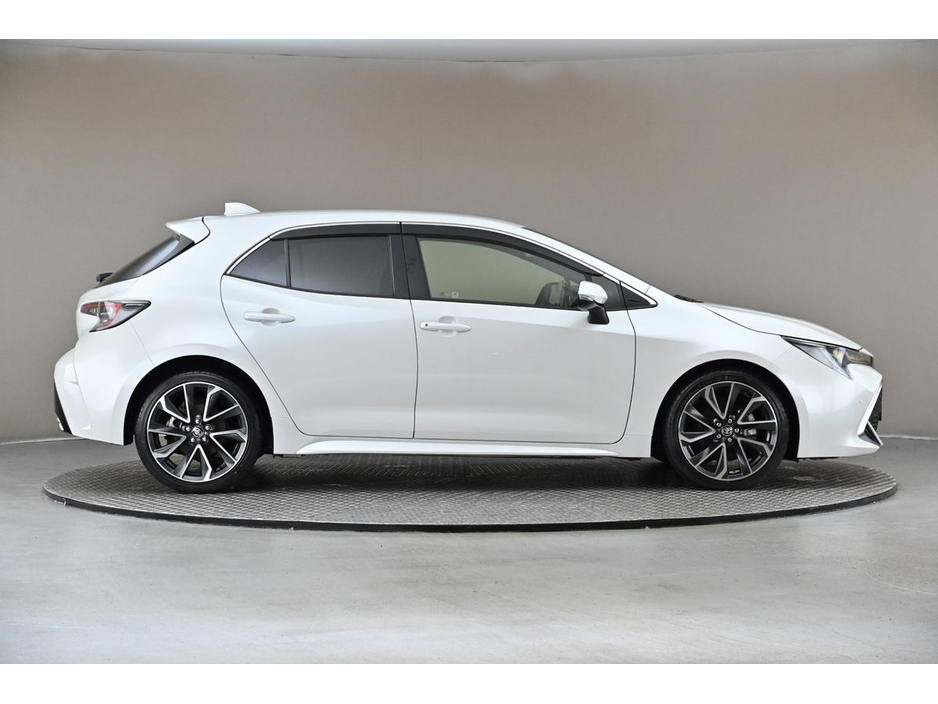 Toyota Corolla 1.8 HYBRID SPORT *REVERSE CAM*PARK SENSORS* — thumbnail 11