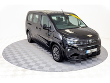 Peugeot Rifter E-Allure LWB 50kWh 135HP - 7 Seats