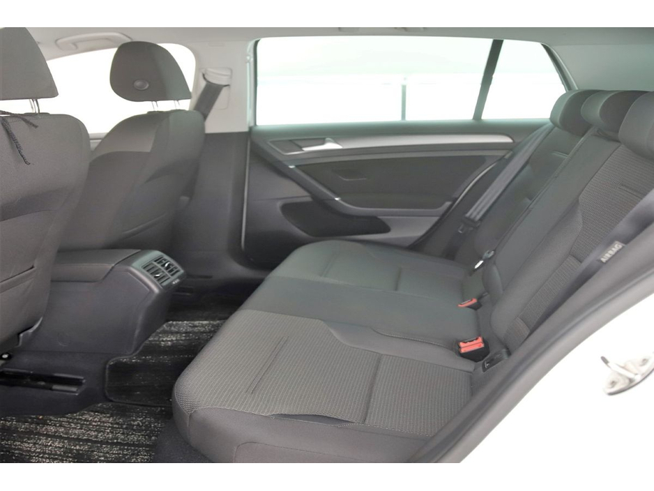 Volkswagen Golf 1.2 TSI DSG MK7.5 COMFORTLINE *DIG DASH*REVERSE CAM*CARPLAY*ANDROID* — thumbnail 16