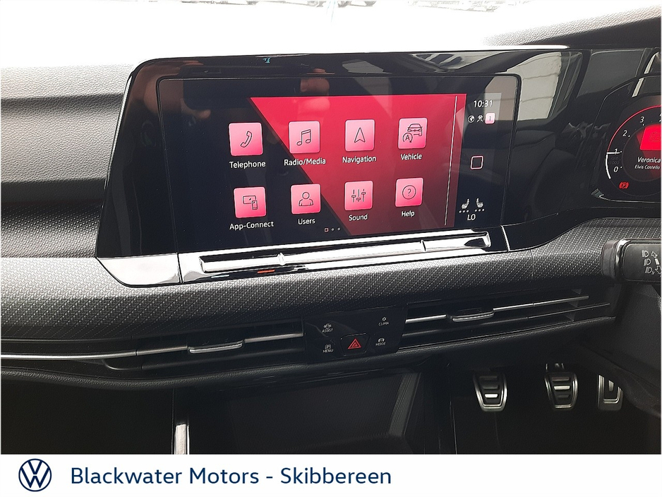 Volkswagen Golf 1.5TSI 130BHP 5DR R-LINE WITH WINTER PACK — thumbnail 17
