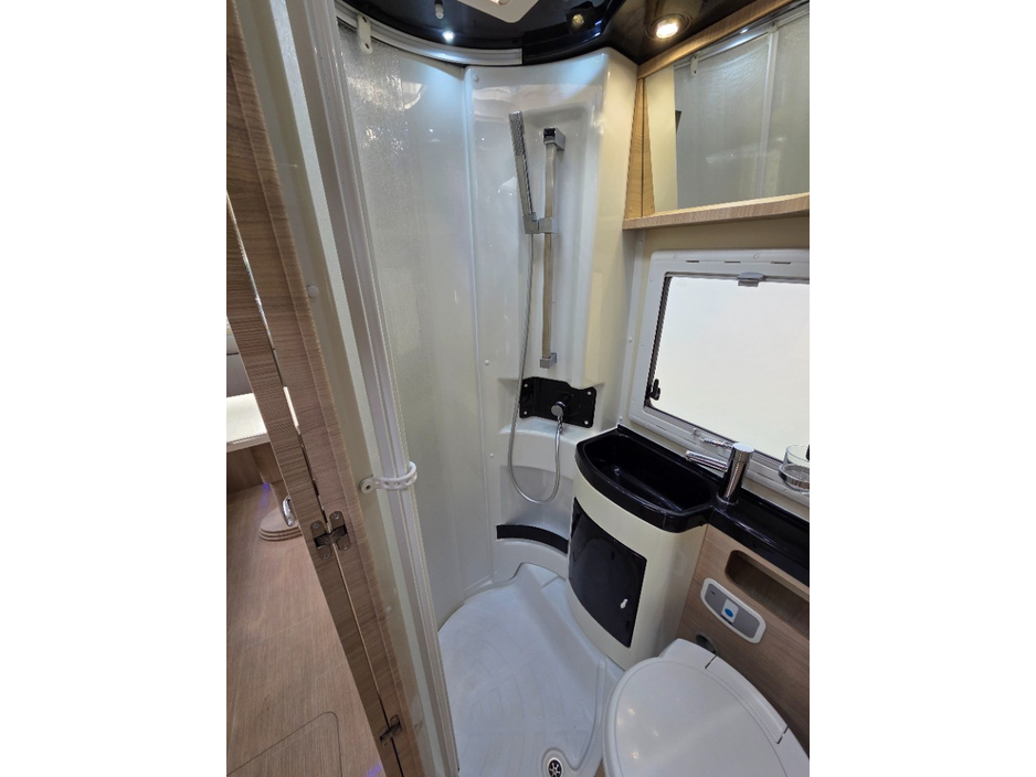 2019 Mobilvetta Admiral 2.3L Diesel For Sale Images