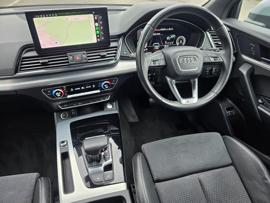 2022 Audi Q5 2L Petrol Plug-in Hybrid For Sale Images