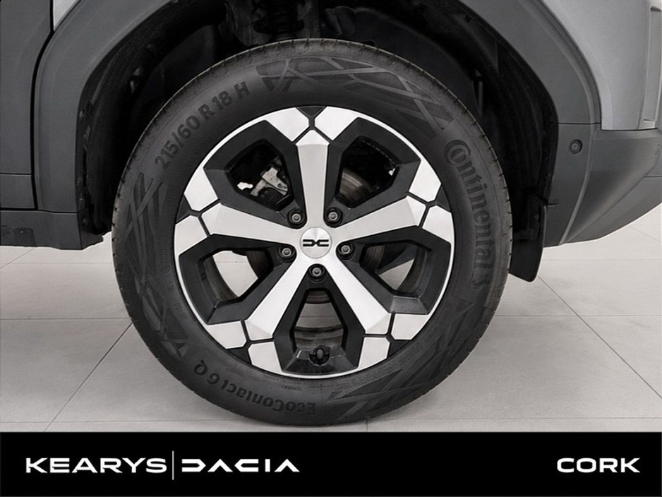 Dacia Duster Journey HEV 155 E06X,gap smart 2 yrs service pack extra insurances — thumbnail 9