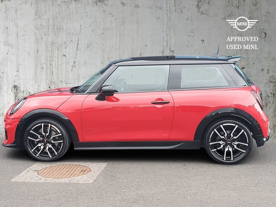 2024 MINI Hatch 2L Petrol For Sale Images