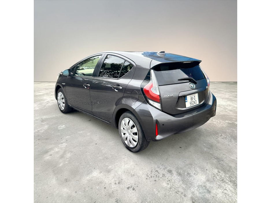 2018 Toyota Aqua 1.5L Petrol Hybrid For Sale Images