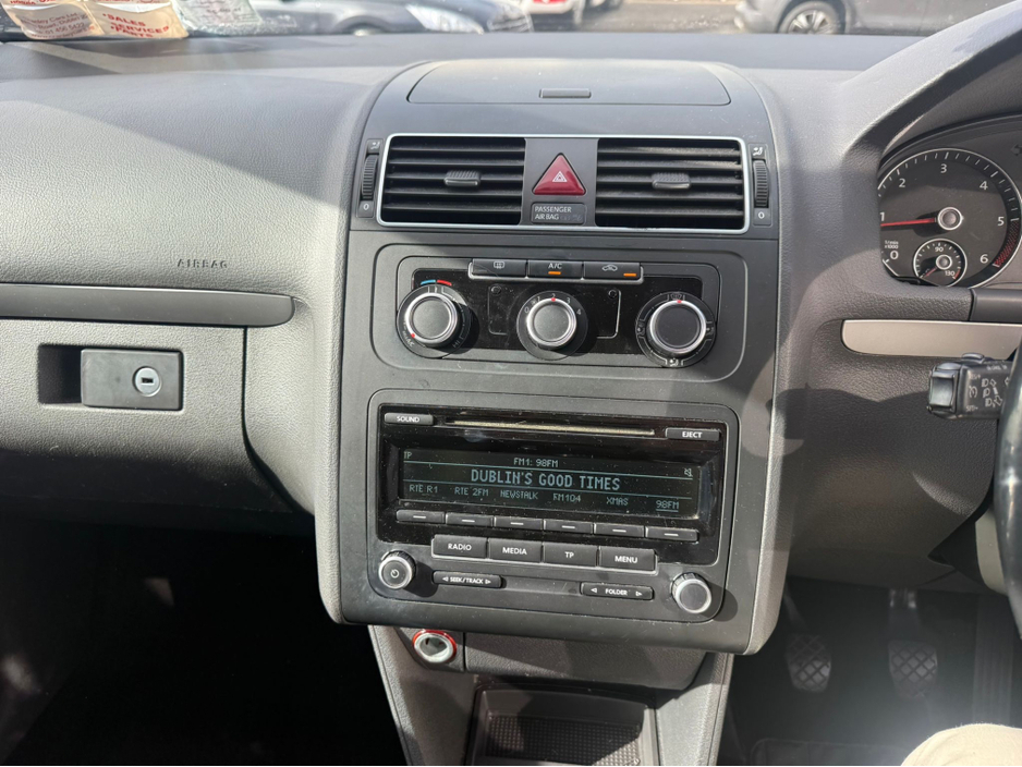 2015 Volkswagen Touran 1.6L Diesel For Sale Images