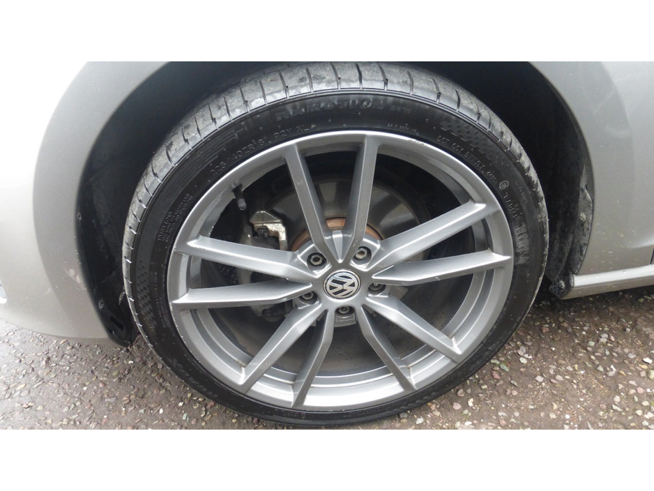 2016 Volkswagen Golf 1.2L Petrol For Sale Images