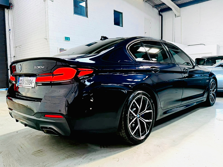 2022 BMW 5 Series 2L Petrol Plug-in Hybrid For Sale Images