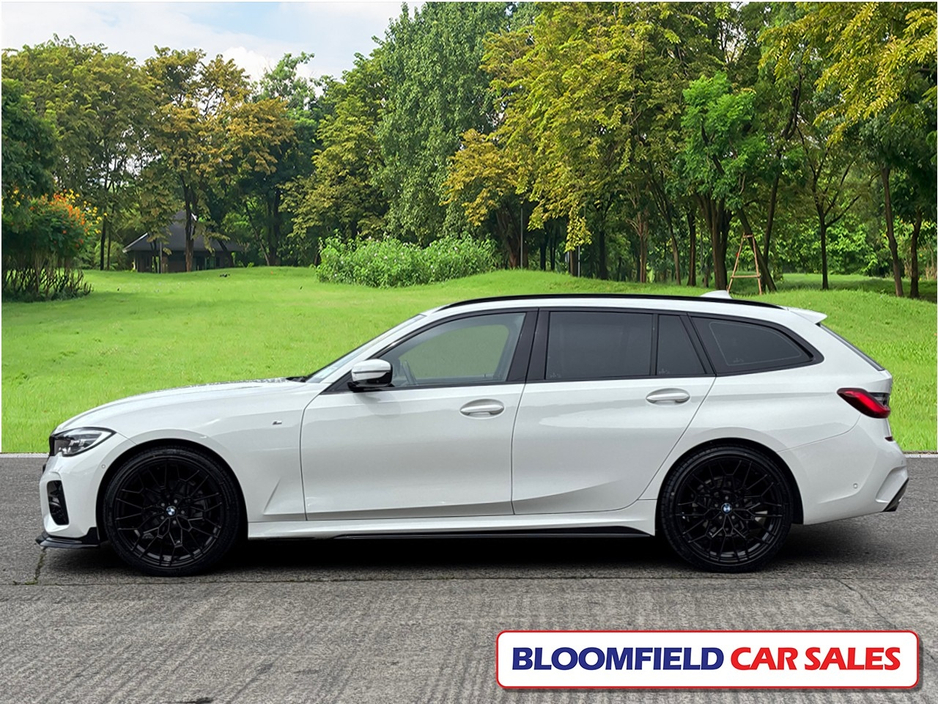 BMW 3 Series X-DRIVE, M-SPORT TOURING , AUTO // LOW MILEAGE — thumbnail 4
