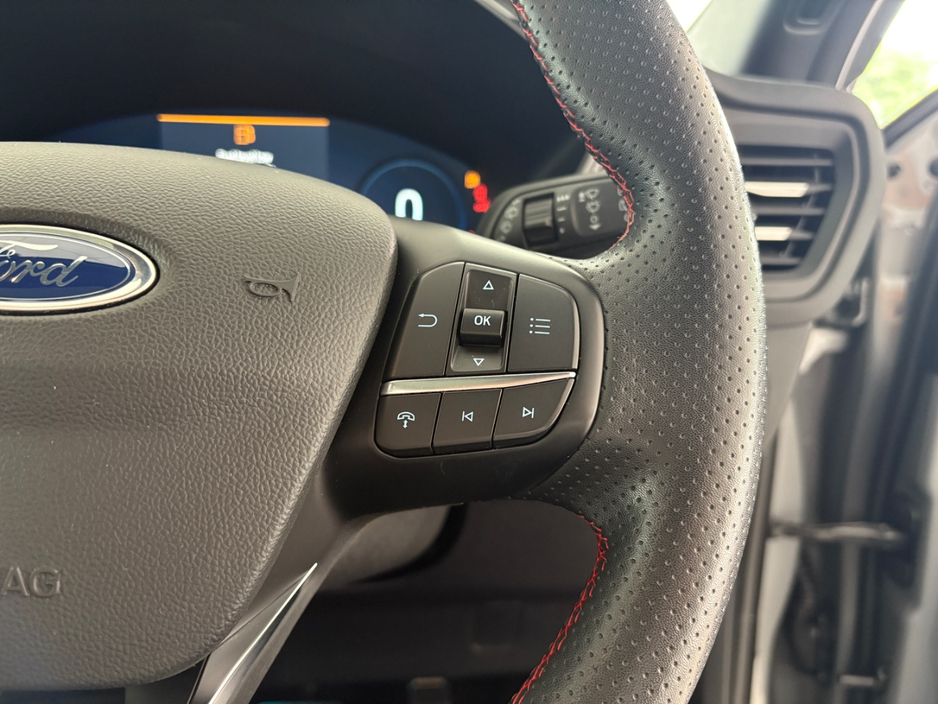 2024 Ford Kuga 2.5L Hybrid For Sale Images