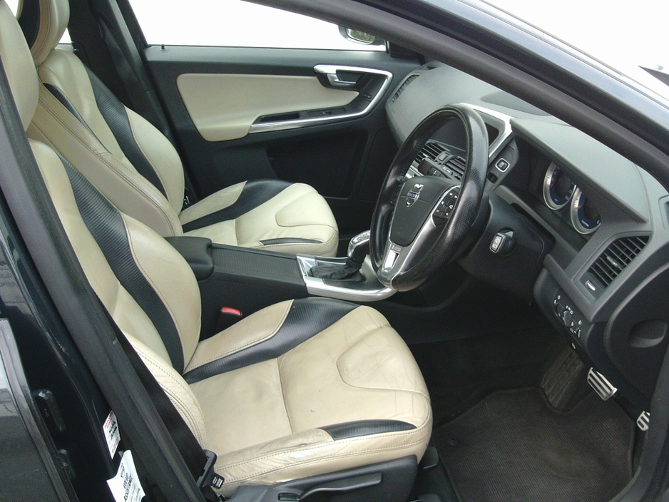 2013 Volvo XC60 2L Diesel For Sale Images