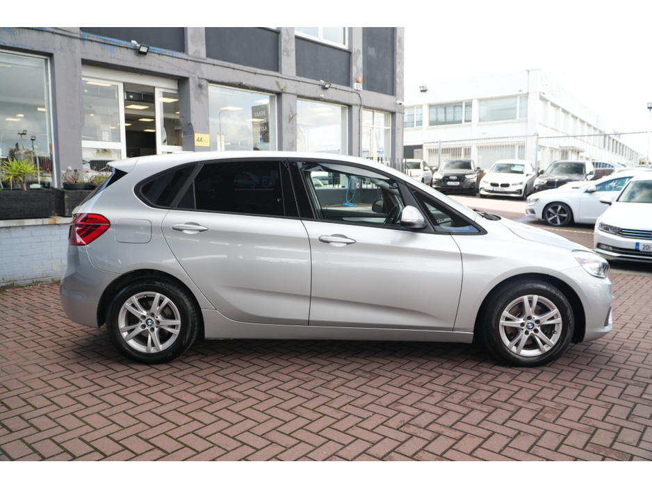 BMW 2 Series 1.5 PETROL DBA-2A15 5DR ESTATE  AUTO // ONLY 98000 KMS // IMMACULATE CONDITION//BUY WITH CONFIDENCE AA AND SIMI APPROVED DEALER 2026 // FINANCE ARRANGED // ALL TRADE INS WELCOME // — thumbnail 3
