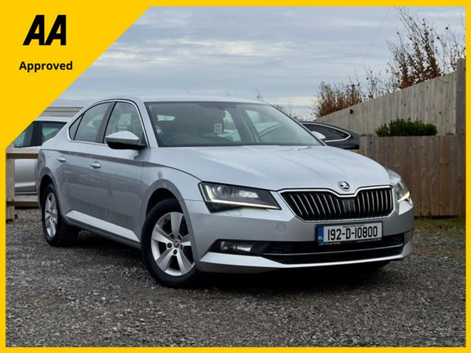 Skoda Superb AMB 2.0tdi 150HP 4DR