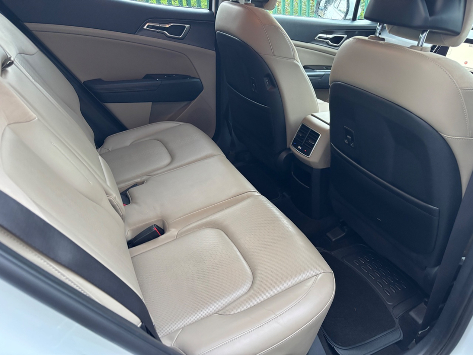 2023 Kia Sportage 1.6L Petrol Plug-in Hybrid For Sale Images