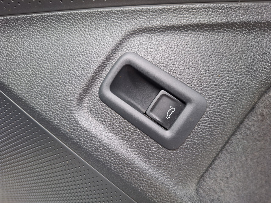 2024 Skoda Superb 2L Diesel For Sale Images