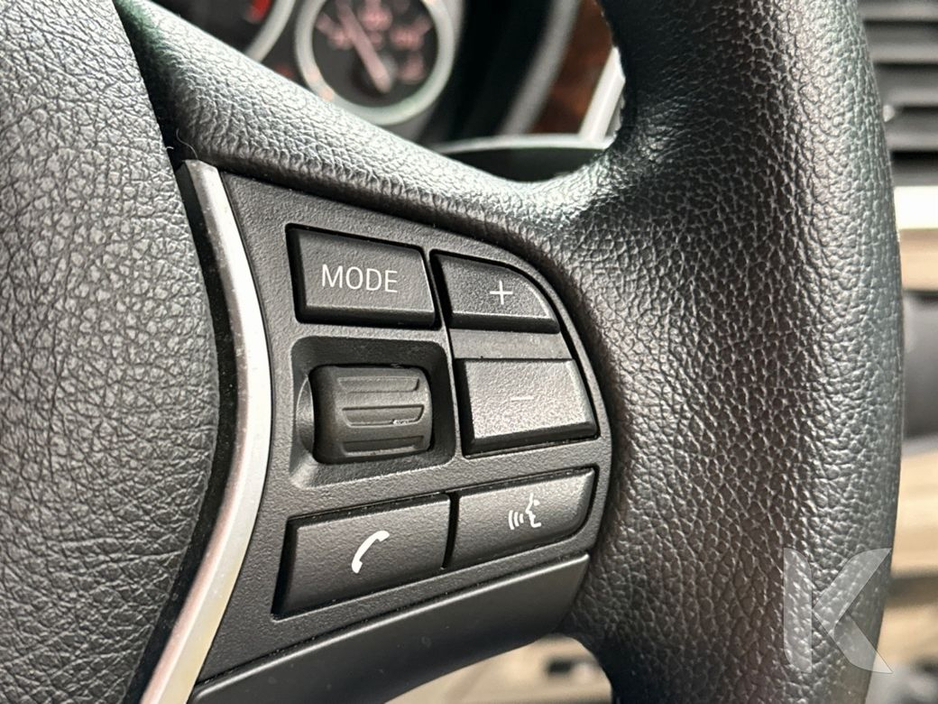 BMW 3 Series 2.0 HYBRID AUTOMATIC - E LUXURY PERFORMANCE - CREAM BEIGE LEATHER - FACTORY ALLOYS - REVERSE CAMERA/PARKING RADAR — thumbnail 21