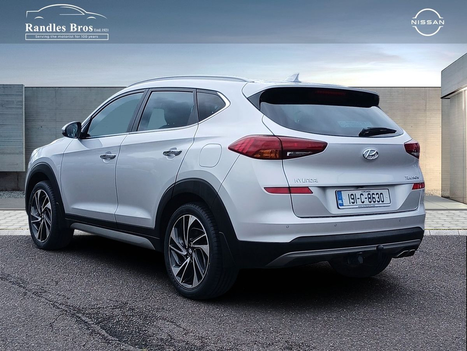 Hyundai Tucson 2WD Executive Plus — thumbnail 2