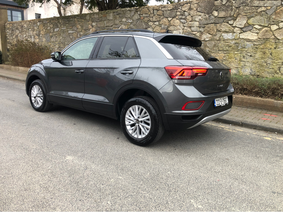 2022 Volkswagen T-Roc 1L Petrol For Sale Images