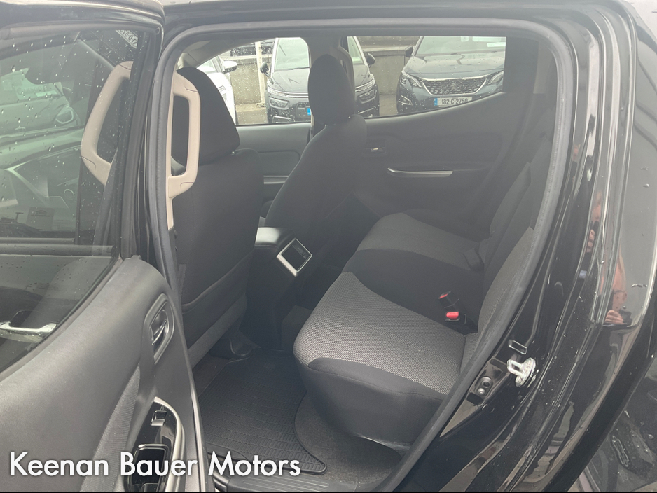 2021 Mitsubishi L200 2.3L Diesel For Sale Images
