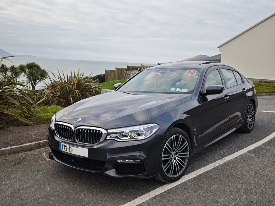 BMW 5 Series 2-Year Warranty | 40k km | HUD | Sunroof | Immaculate