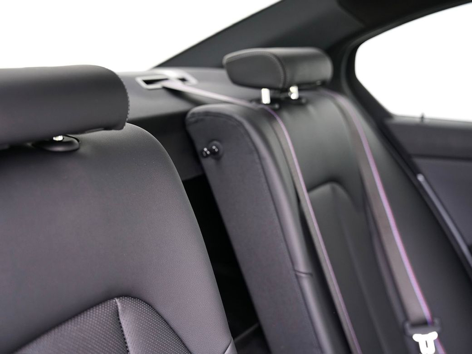 BMW 3 Series 330E M SPORT — thumbnail 34