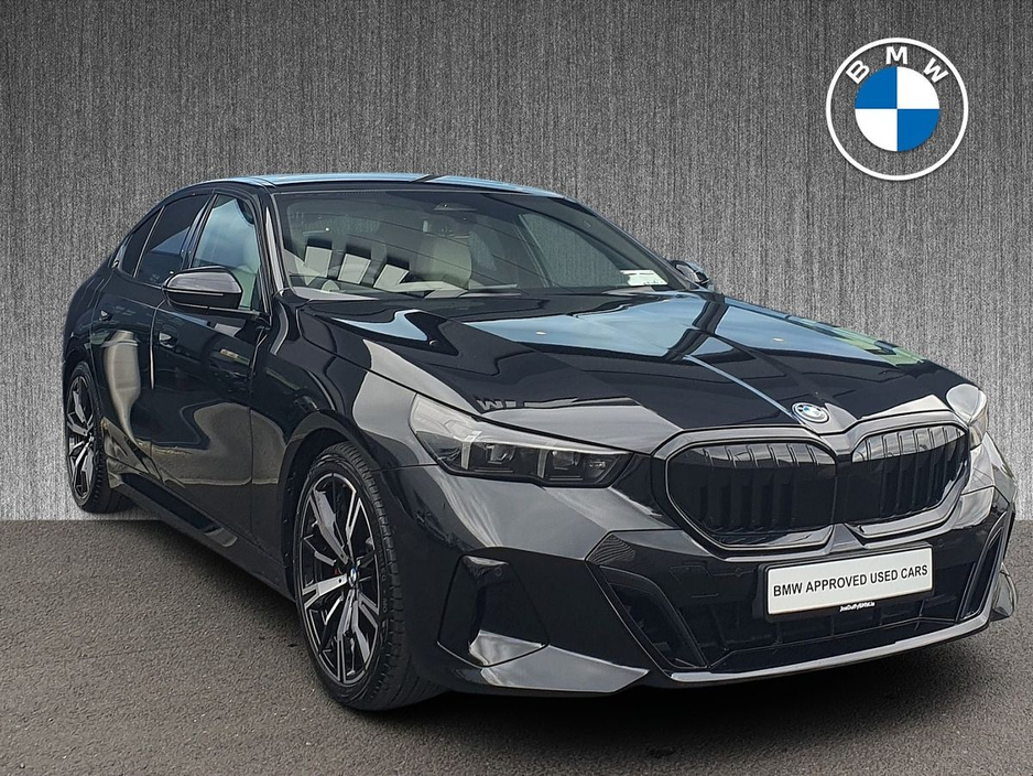 2026 BMW 5 Series 2L Petrol Plug-in Hybrid For Sale Images