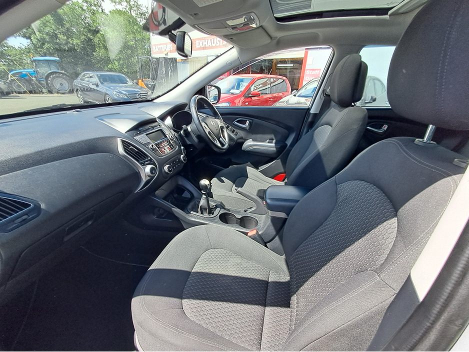 2013 Hyundai ix35 1.7L Diesel For Sale Images